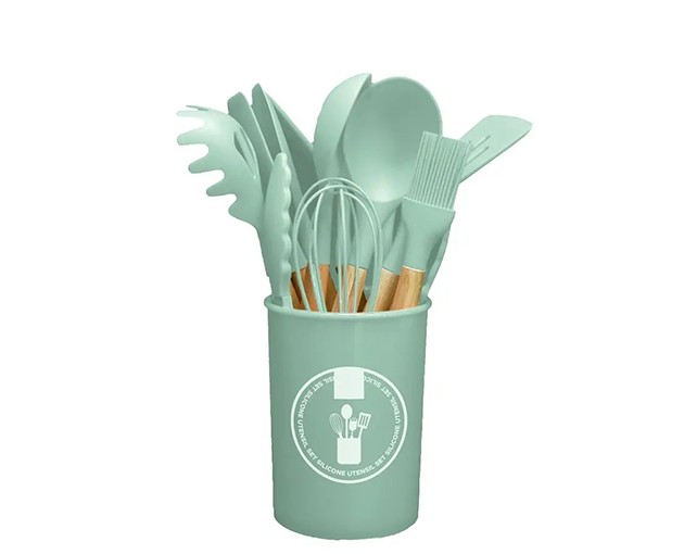 Kitchen accessories set 12 pieces light green